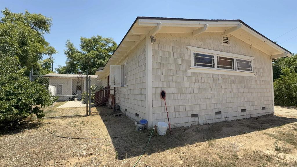 main property photo 56