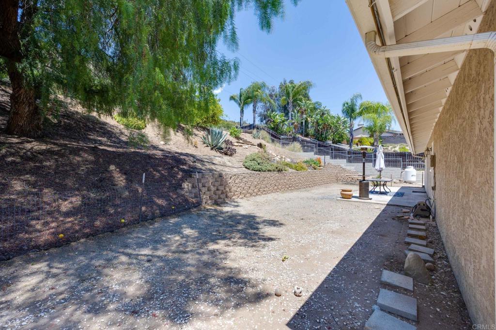 main property photo 54