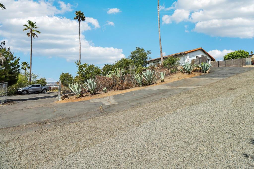 main property photo 60