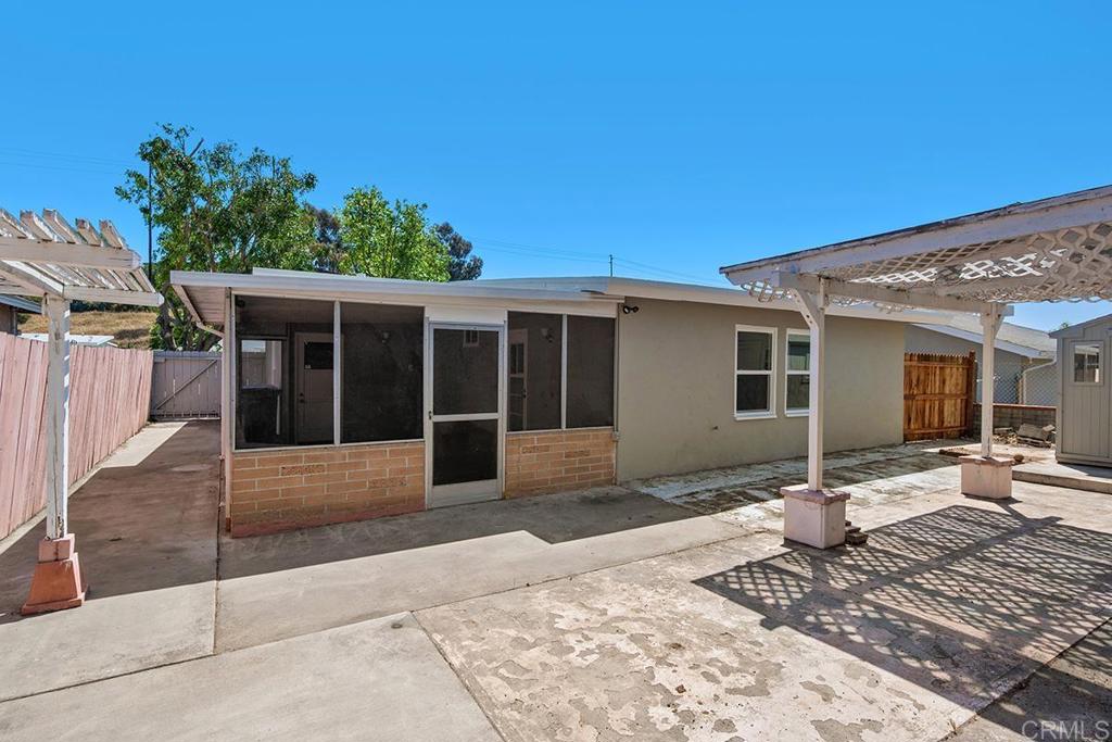 main property photo 30