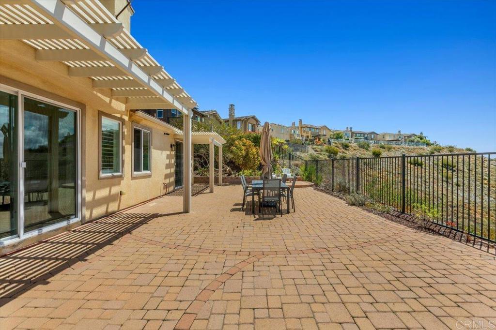 main property photo 50