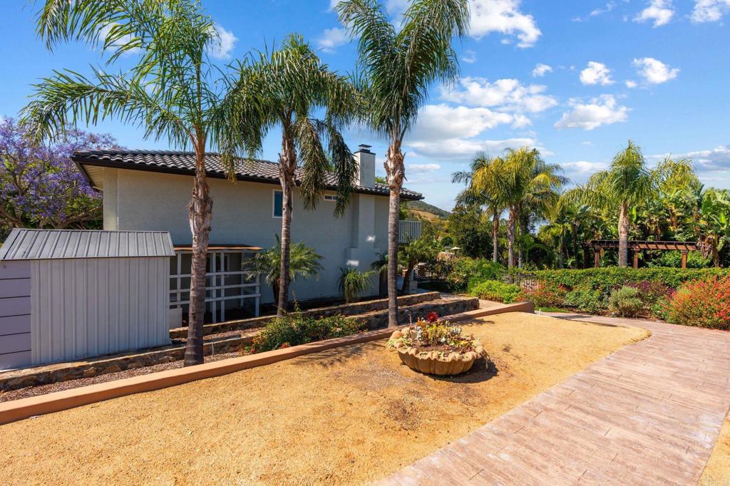main property photo 38