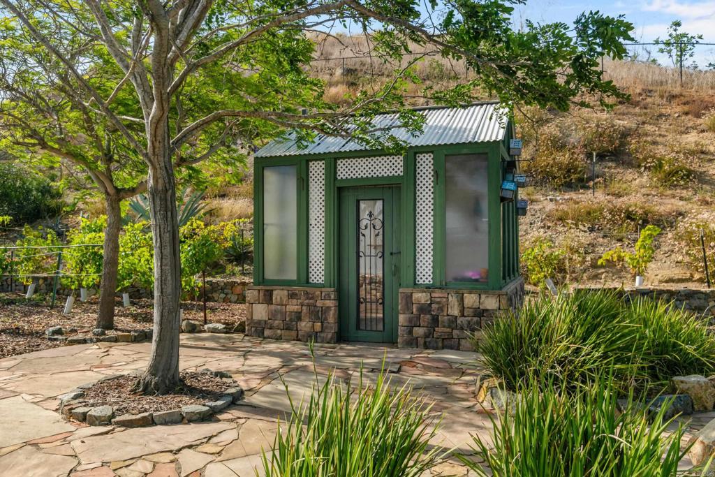 main property photo 62