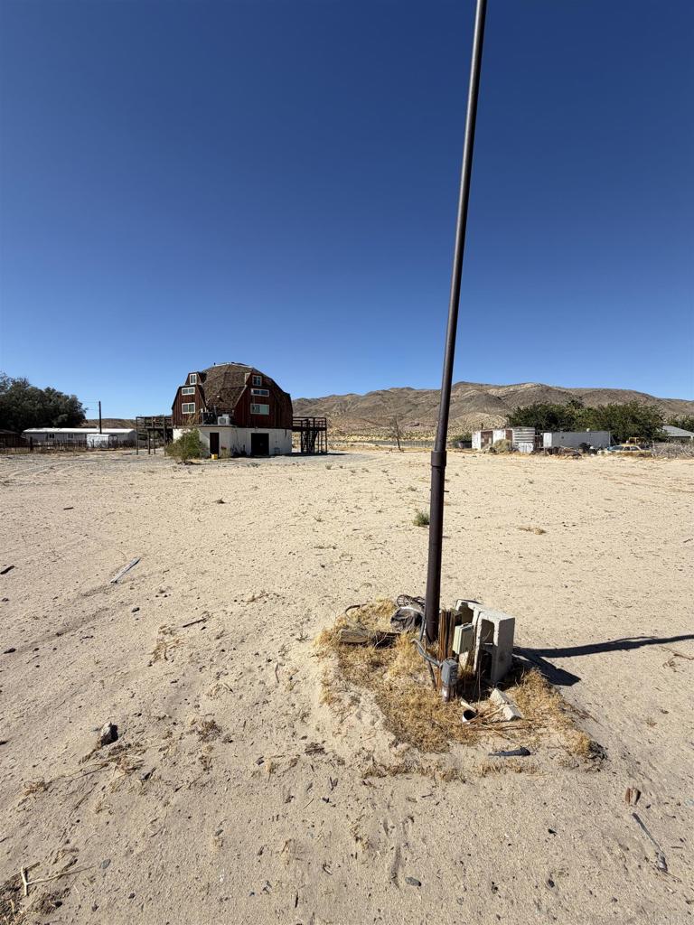 main property photo 12