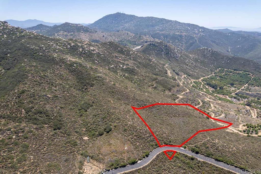 main property photo 10