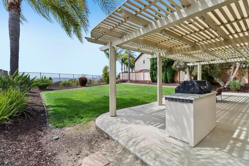 main property photo 37
