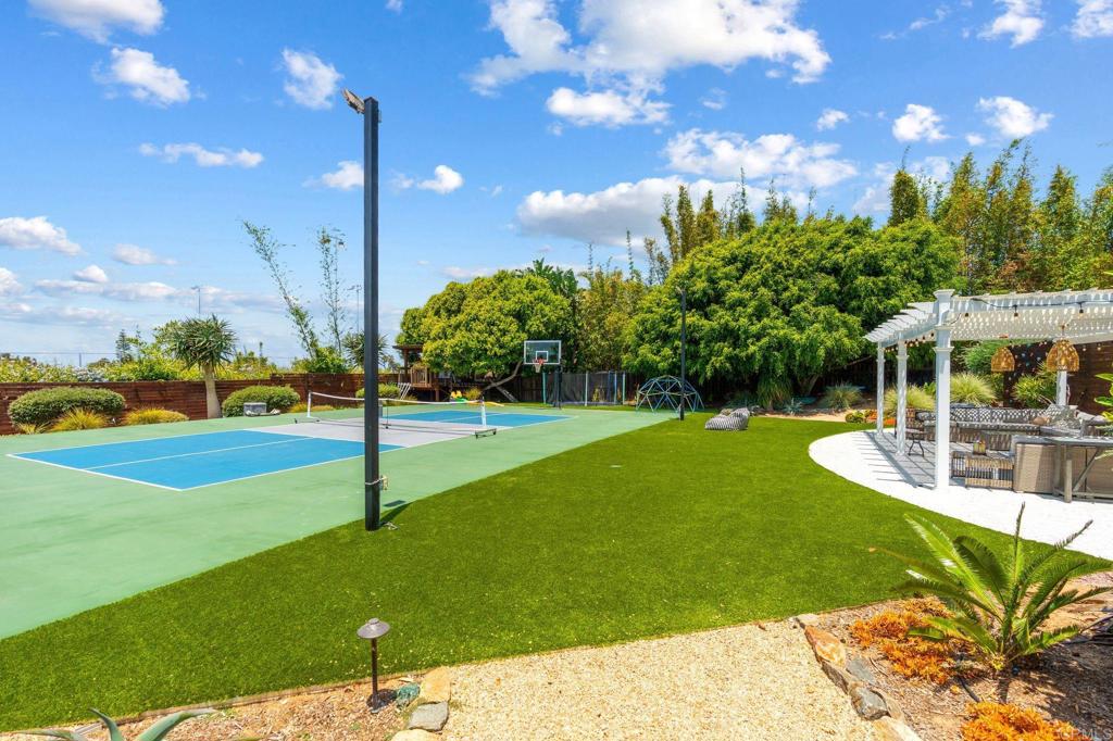 main property photo 59