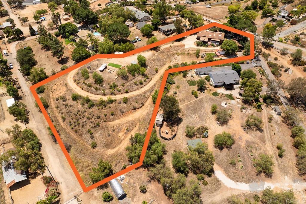 main property photo 9