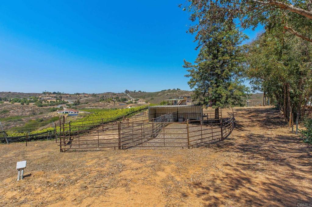 main property photo 50