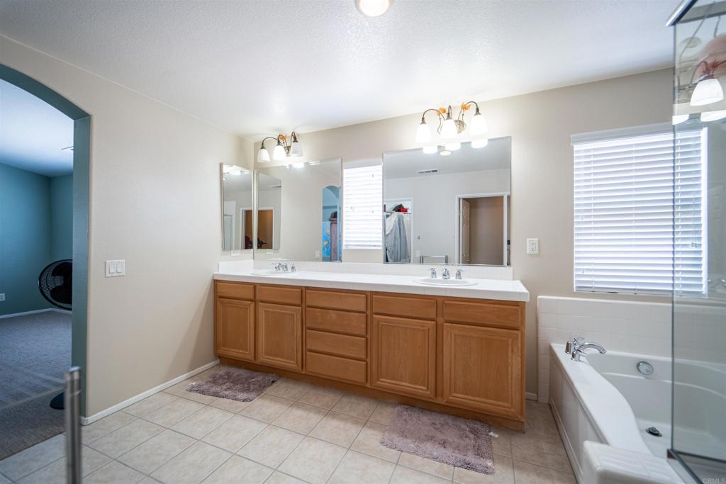 main property photo 54