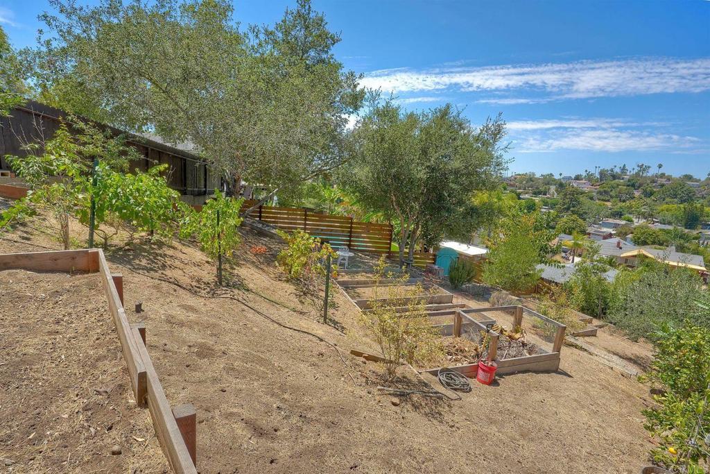 main property photo 59