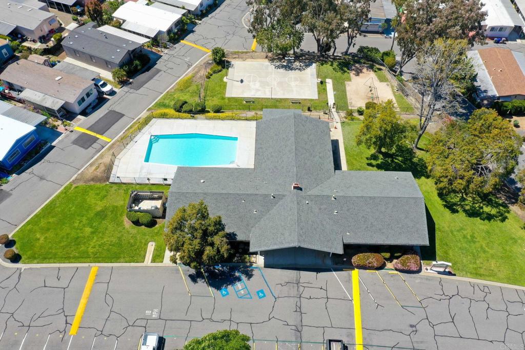 main property photo 39