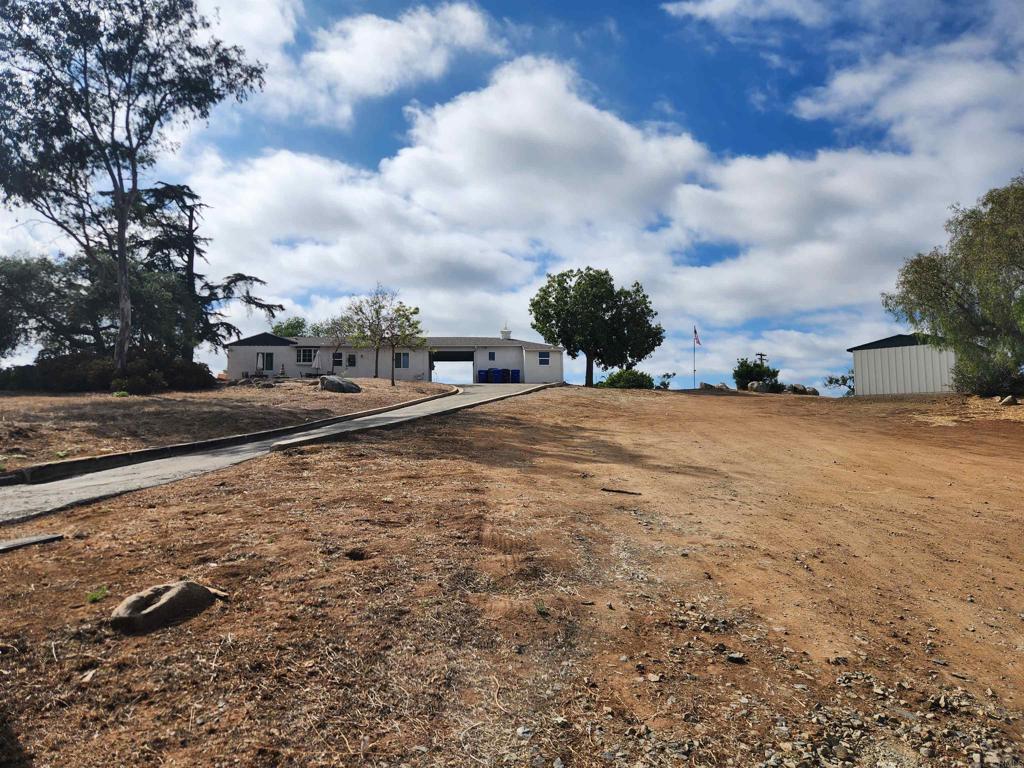 main property photo 15