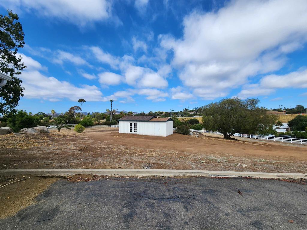 main property photo 19