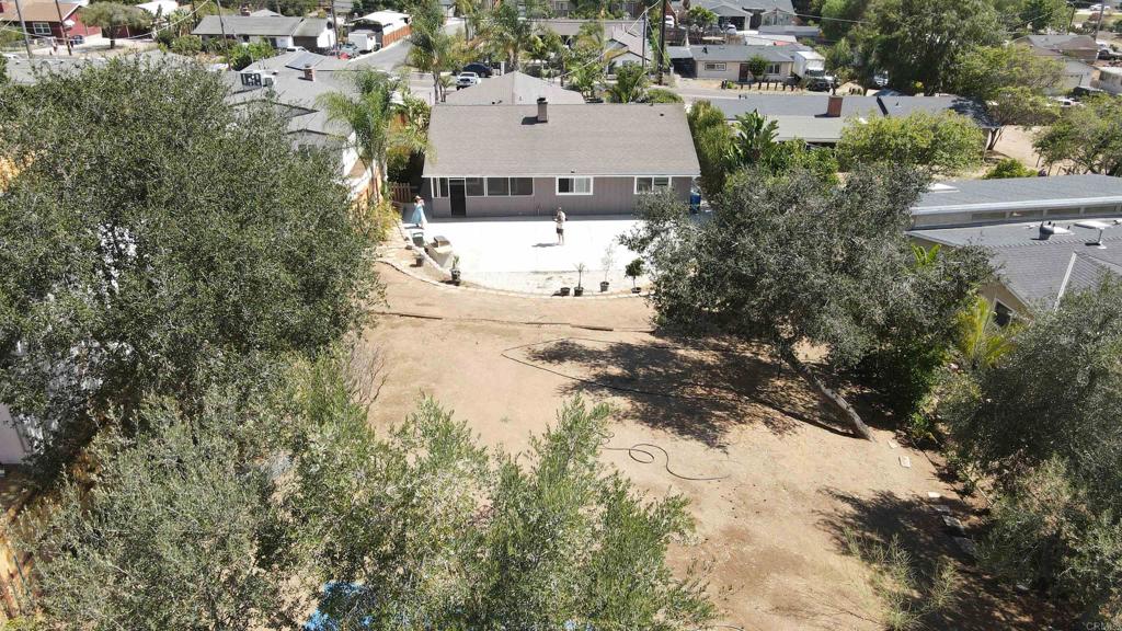main property photo 59