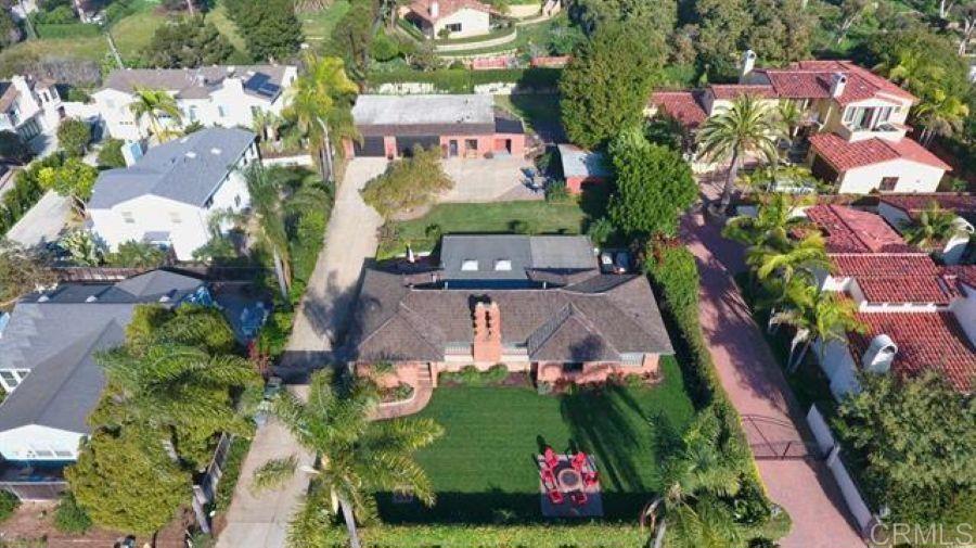 main property photo 19