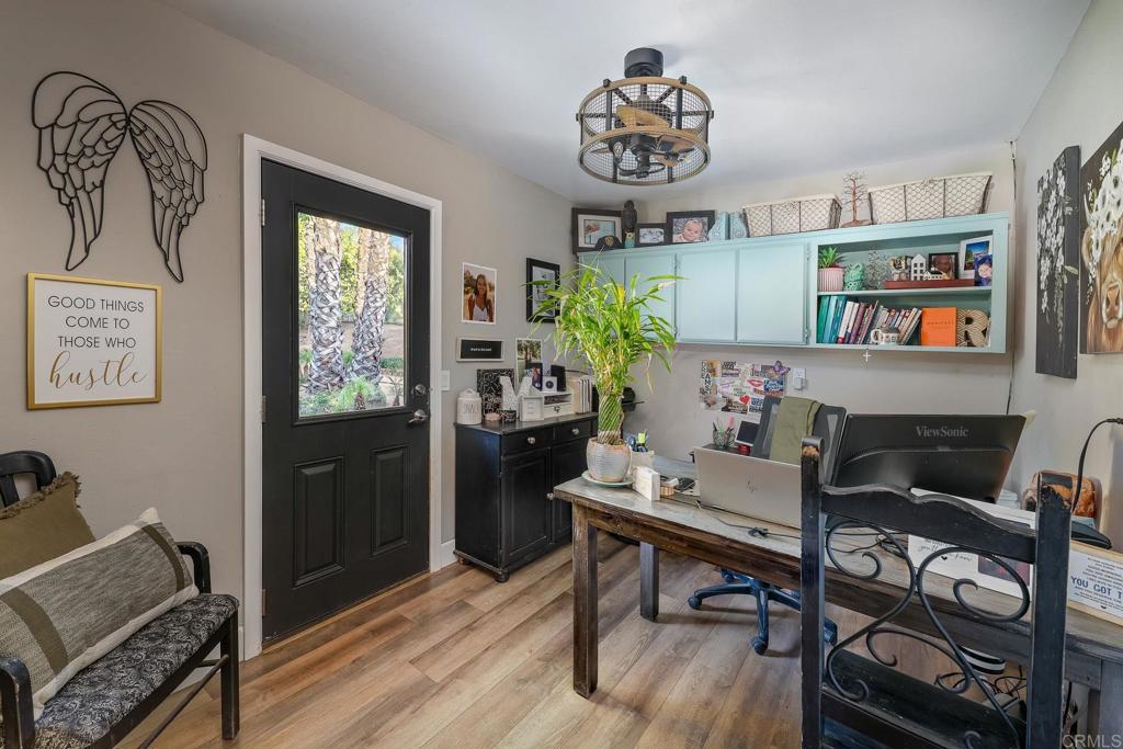 main property photo 16