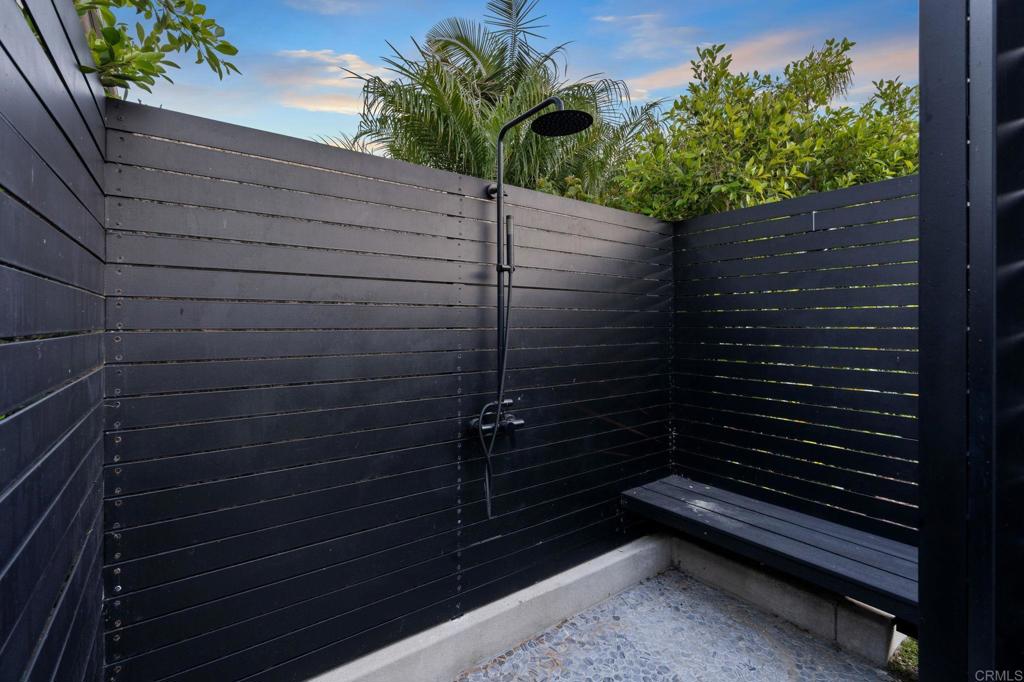 main property photo 67