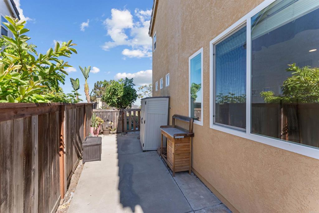 main property photo 39