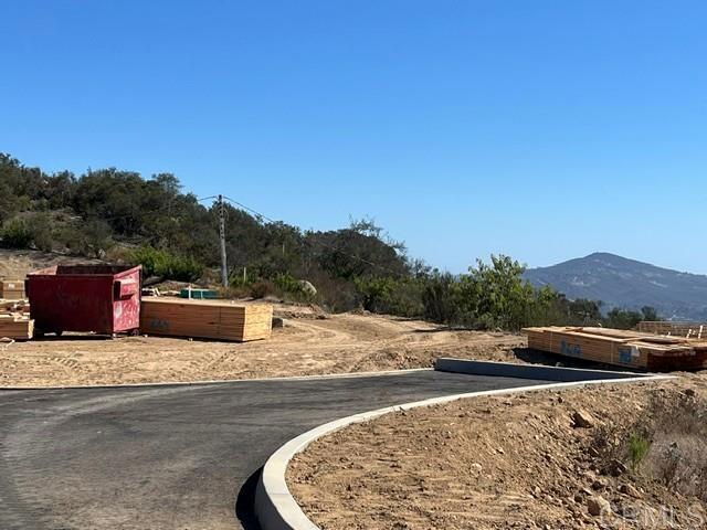 main property photo 6