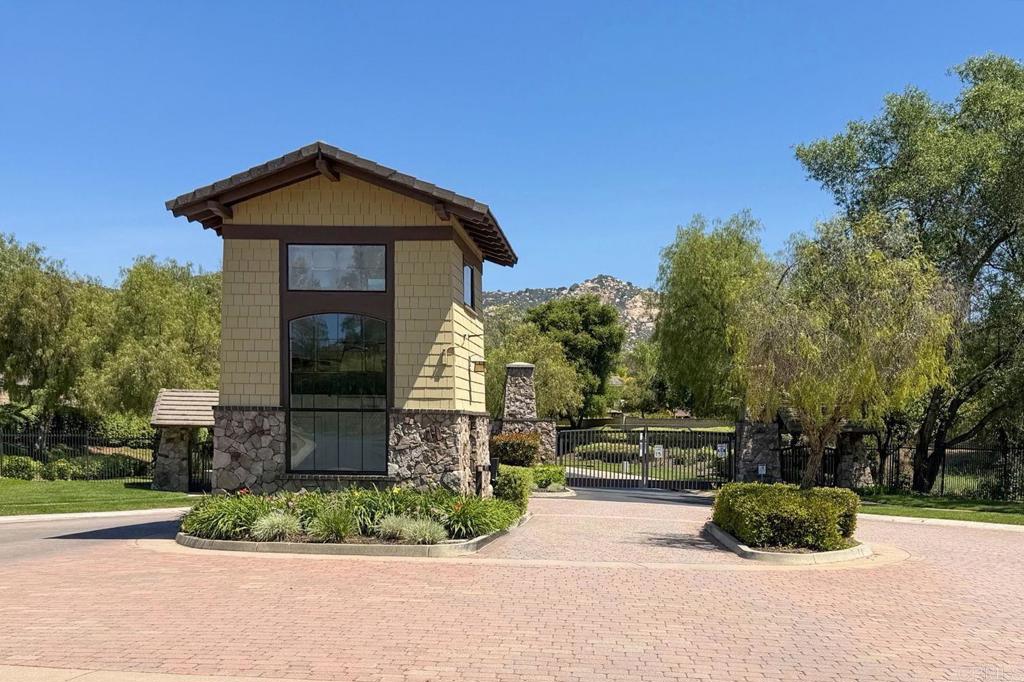 main property photo 59