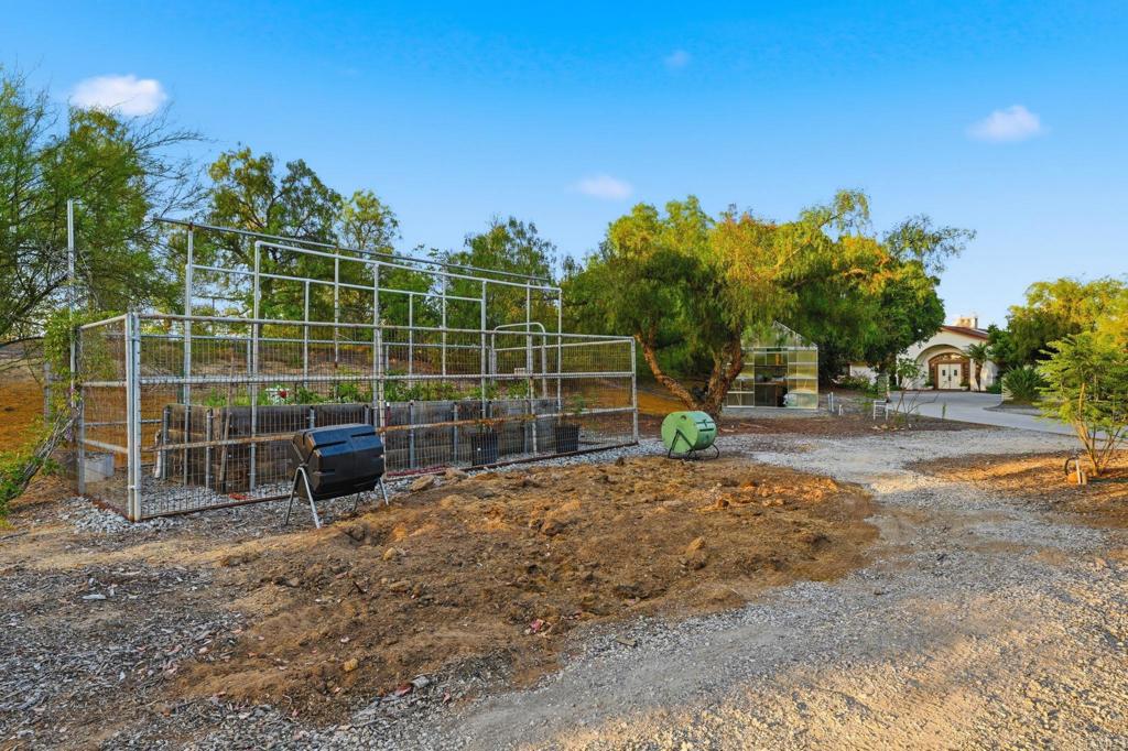 main property photo 51