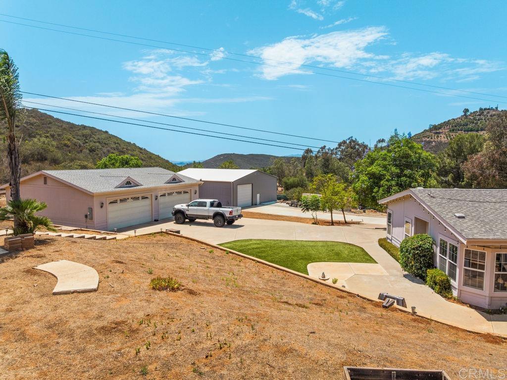 main property photo 40