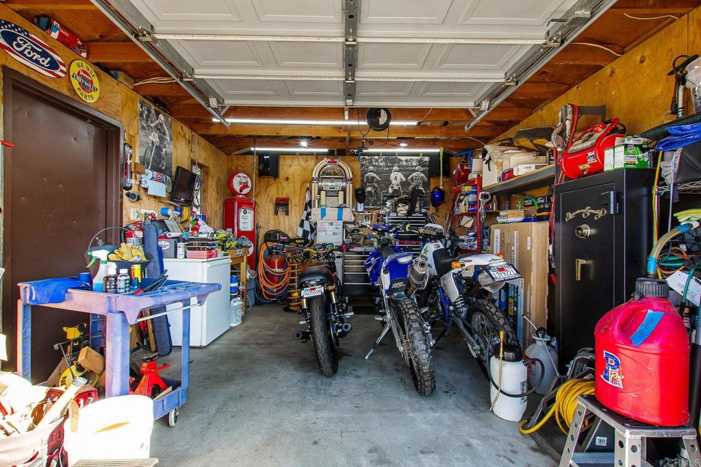 main property photo 51