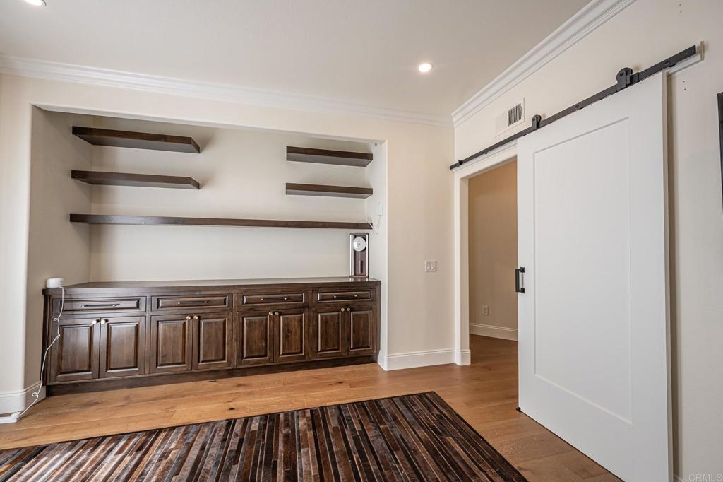 main property photo 61