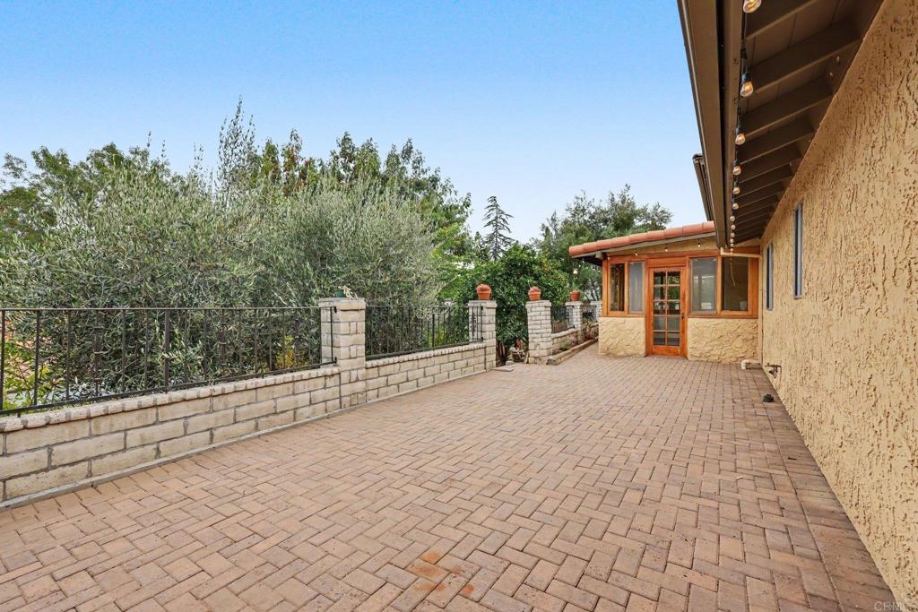 main property photo 45