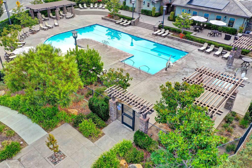 main property photo 54
