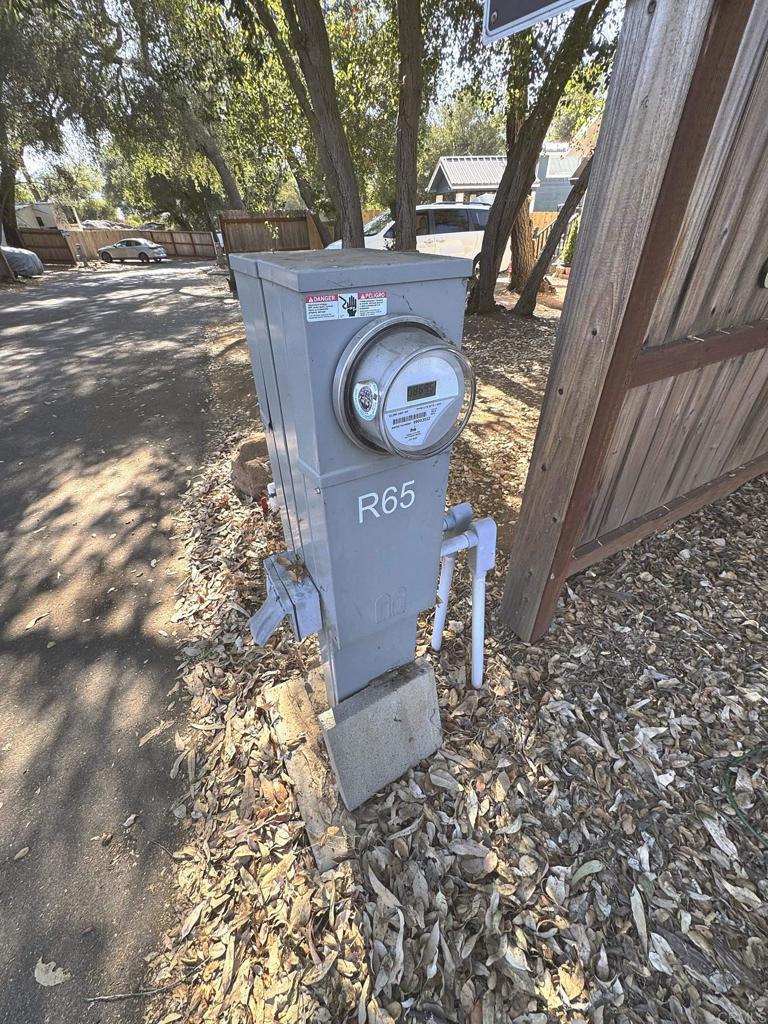 main property photo 22
