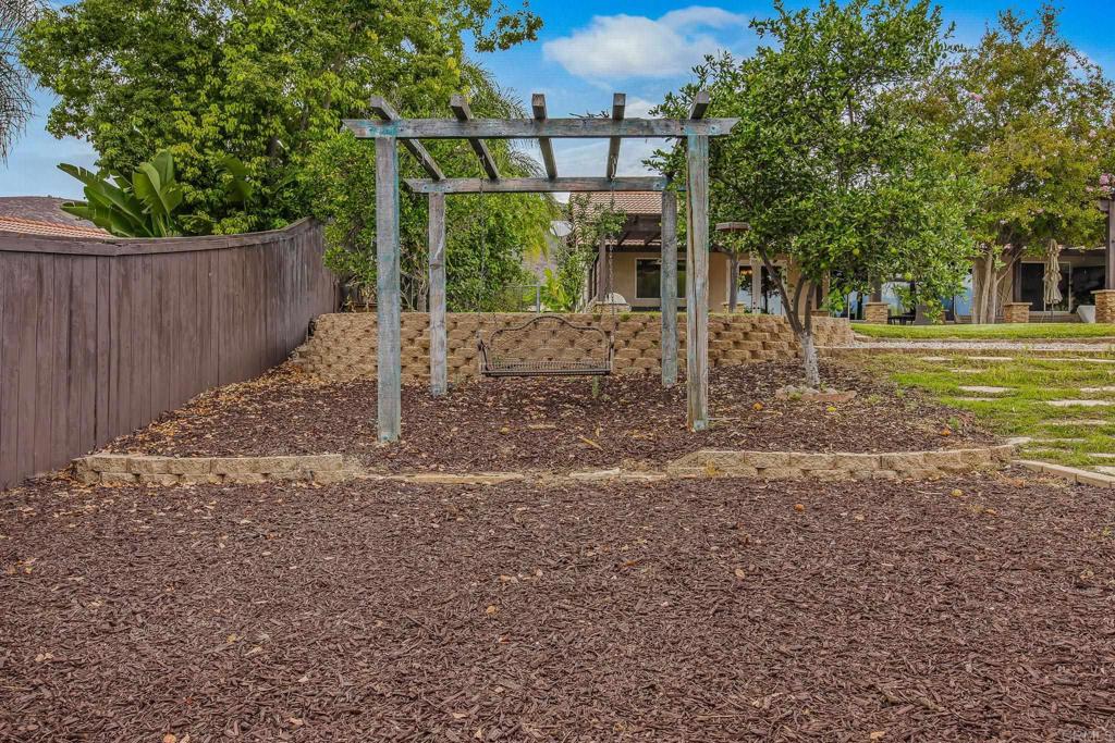 main property photo 65