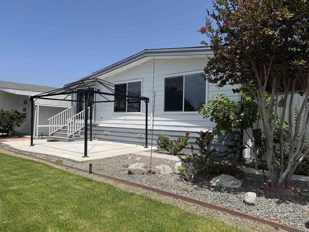 main property photo 45