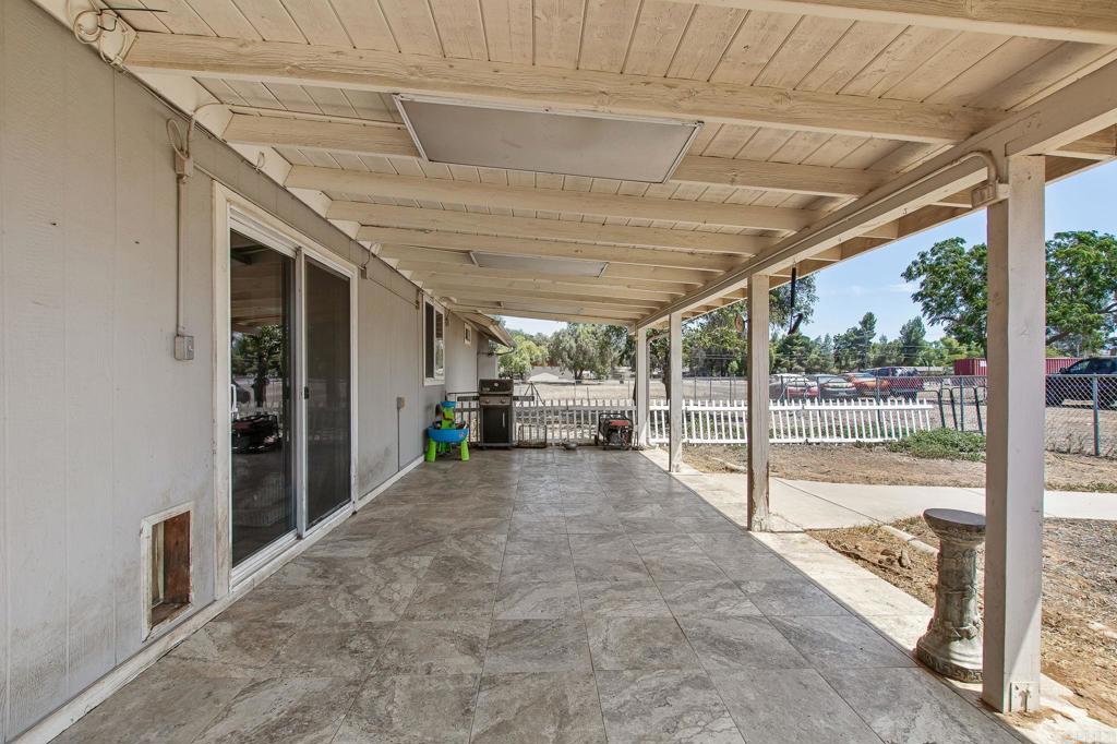 main property photo 47