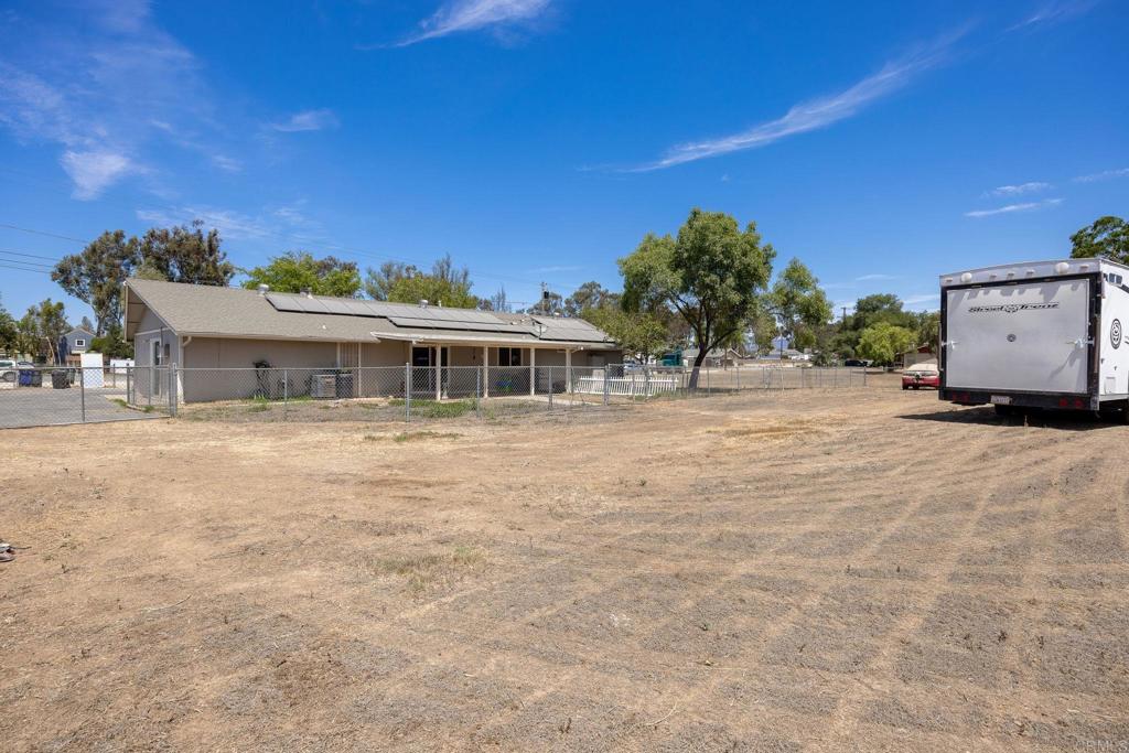 main property photo 59