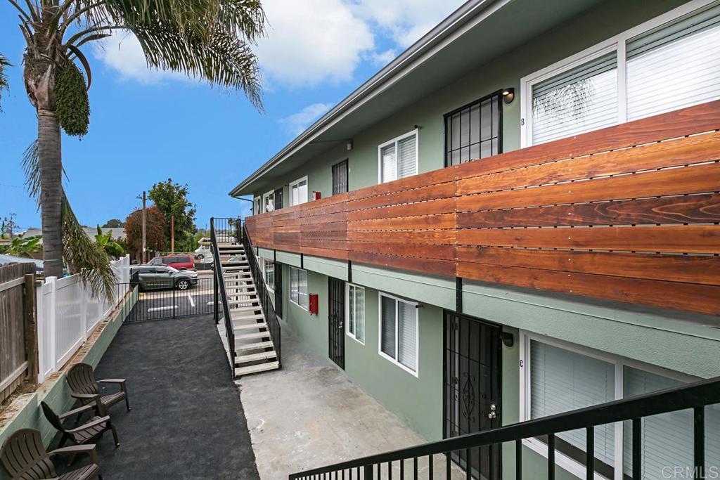 main property photo 15