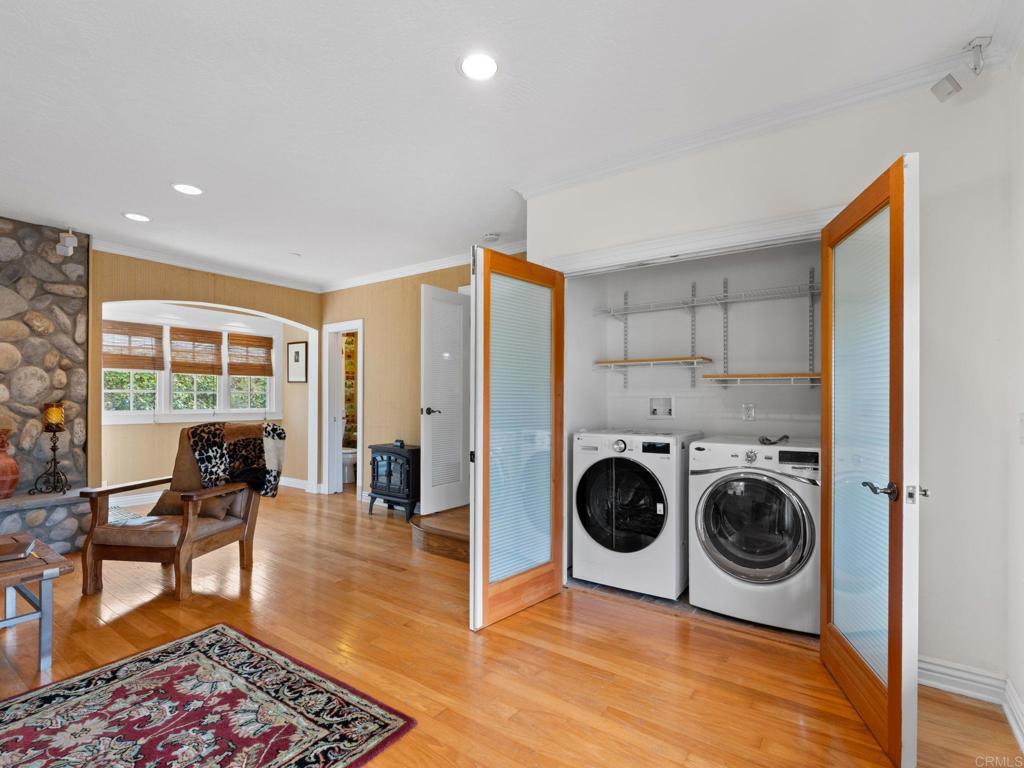 main property photo 19
