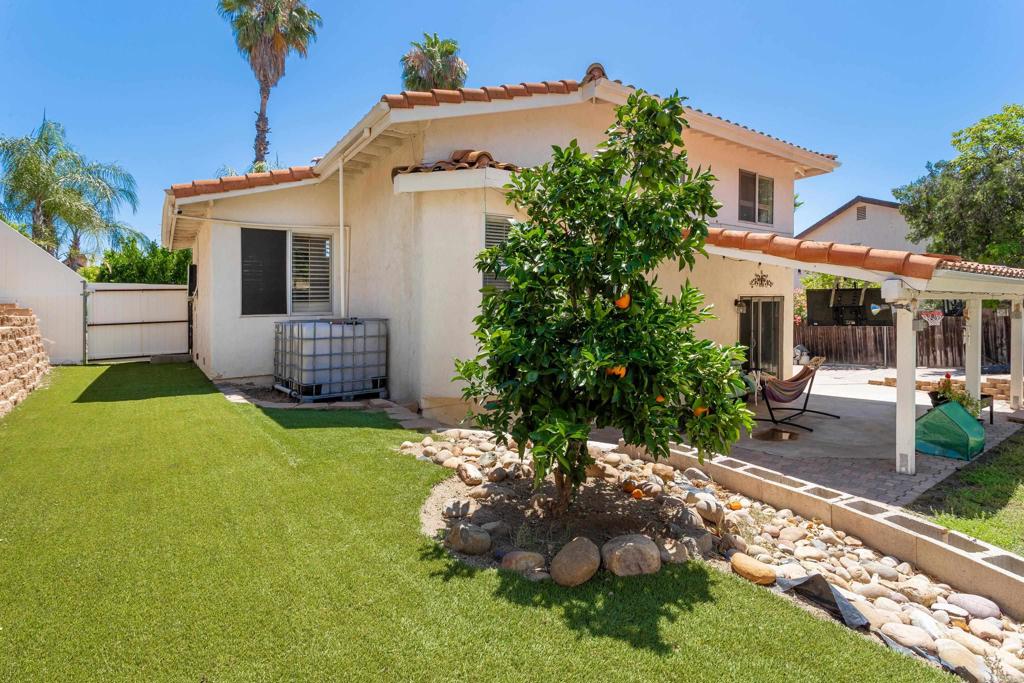 main property photo 25