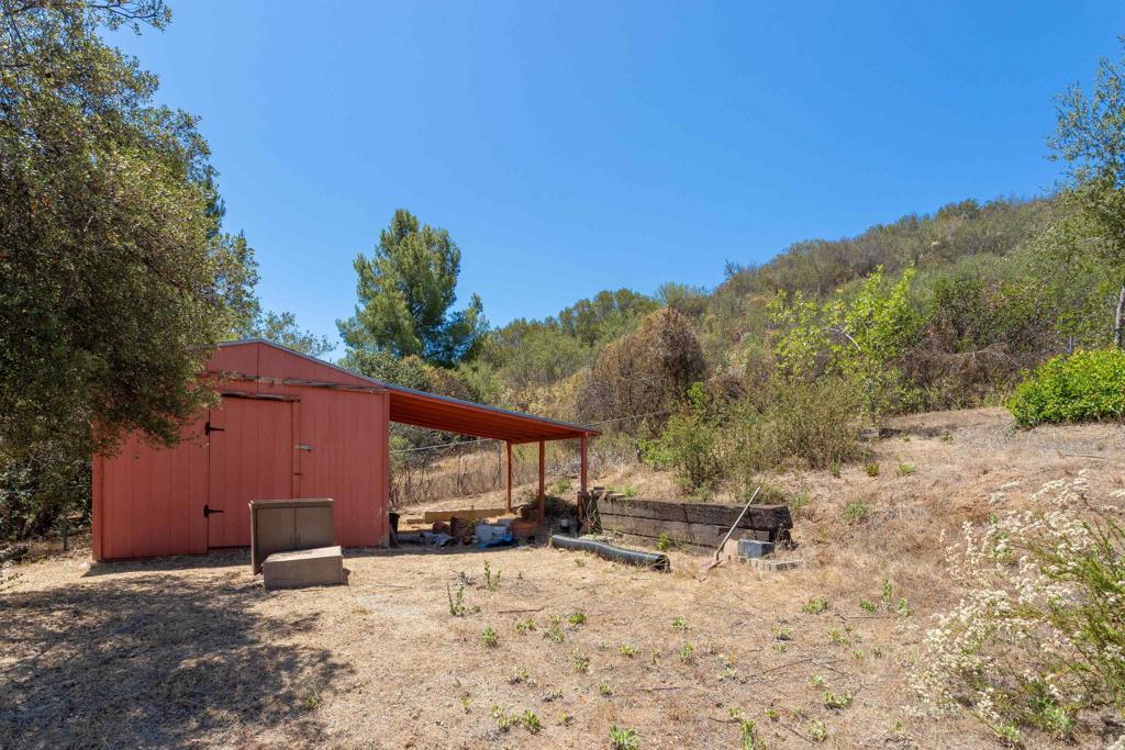 main property photo 32