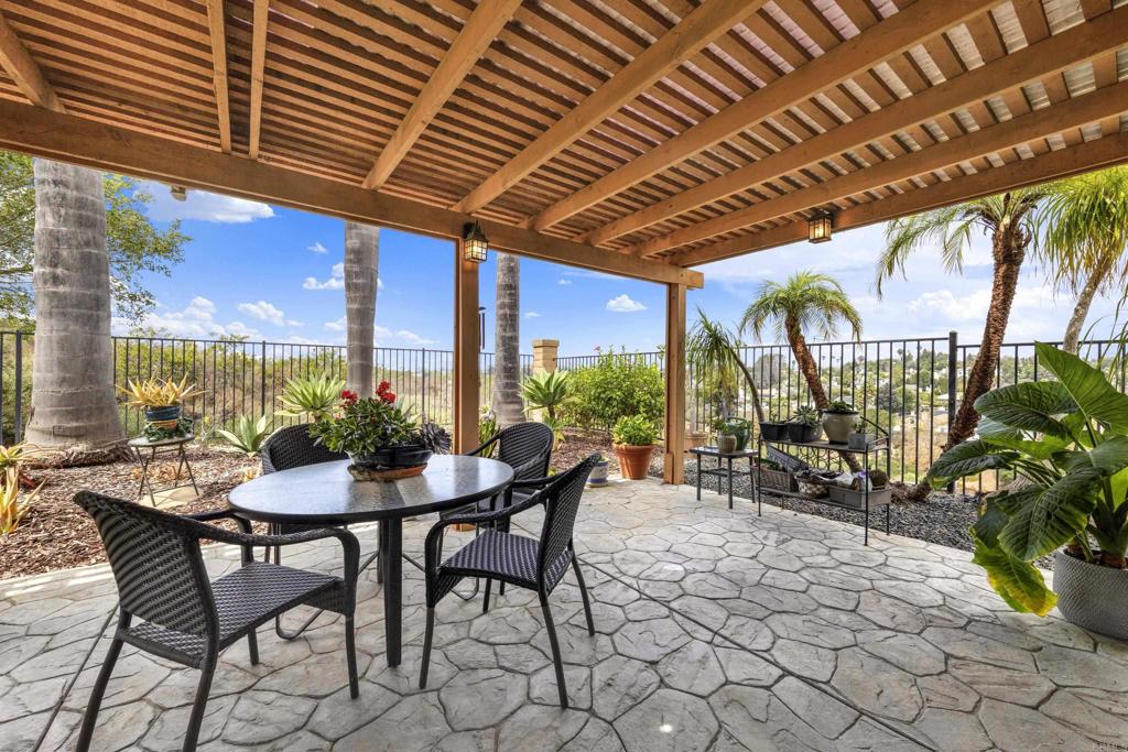 main property photo 60