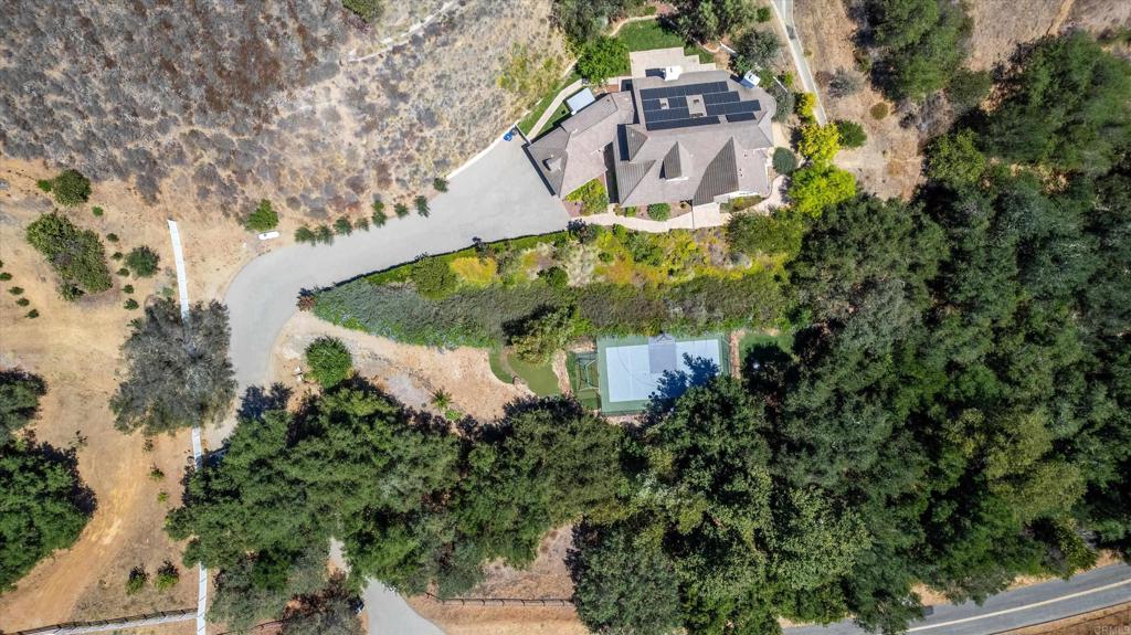 main property photo 50