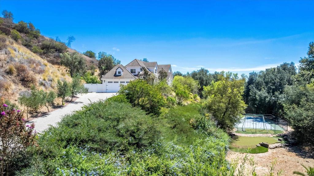 main property photo 51