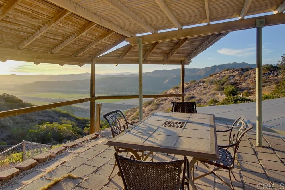 main property photo 10