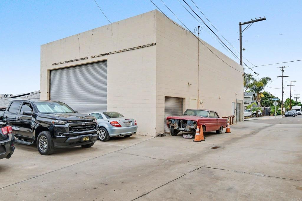 main property photo 46