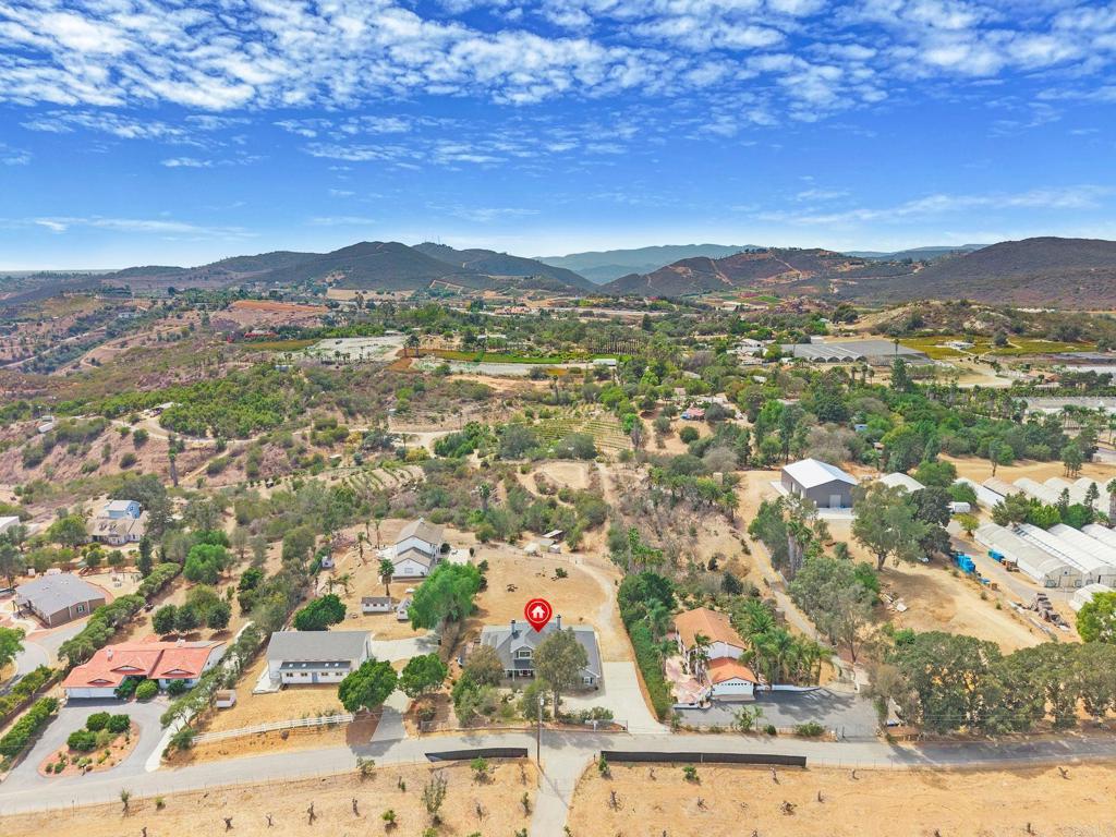 main property photo 50