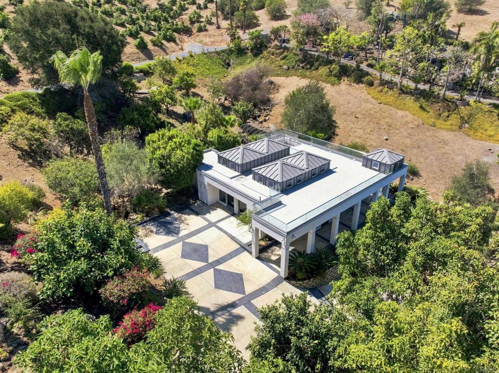 main property photo 70