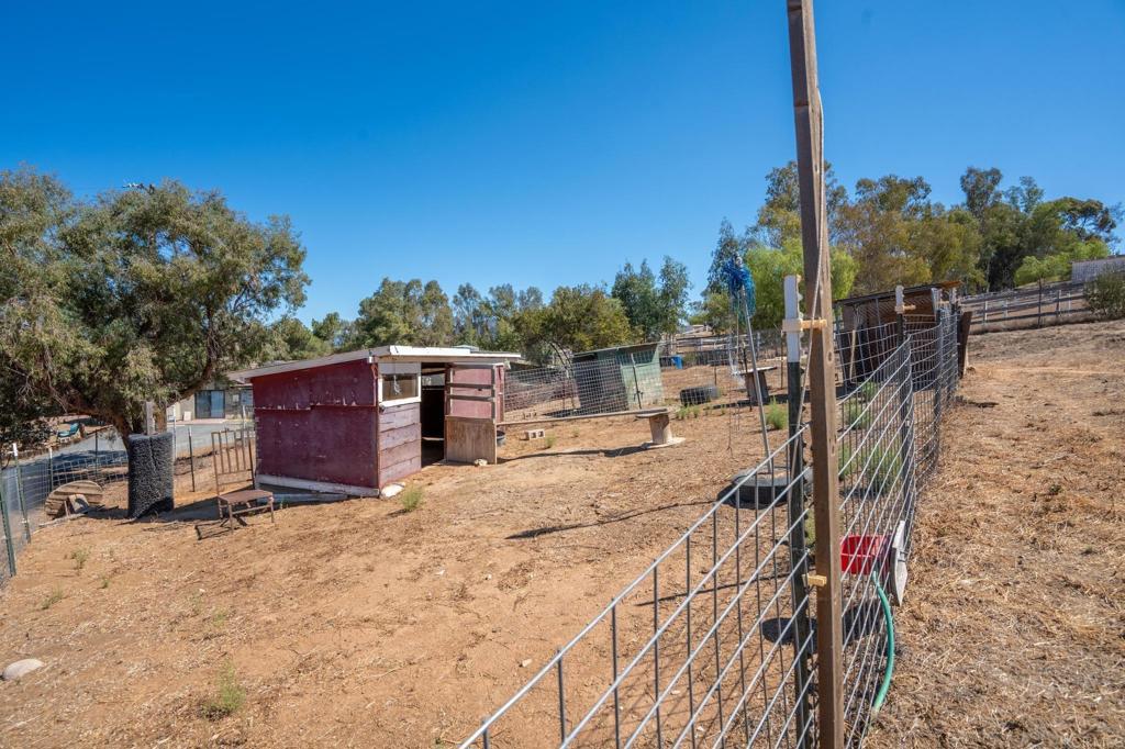 main property photo 38