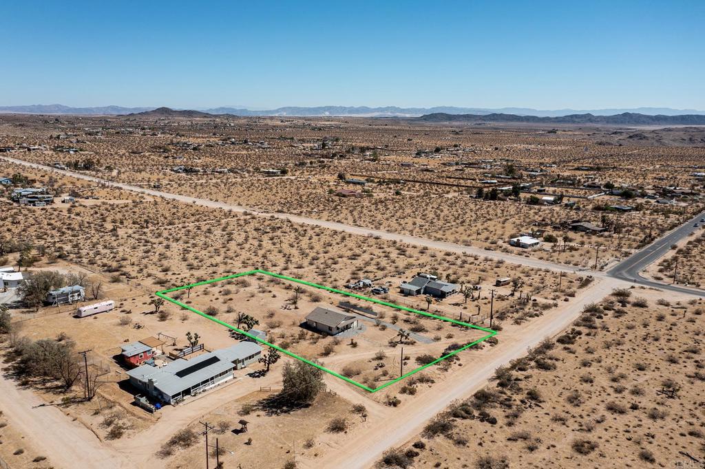 main property photo 25