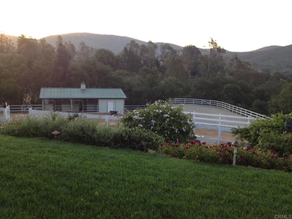 main property photo 4